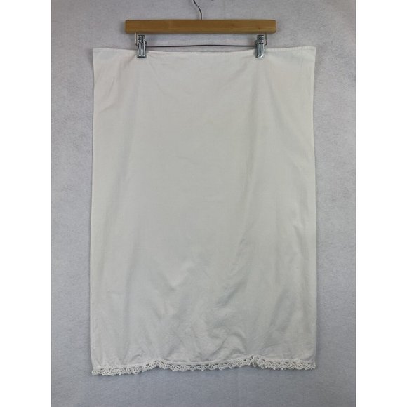 Vintage Hand Embroidered Pillowcase Hand Crocheted Lace Trim Southern Belle - Picture 6 of 12